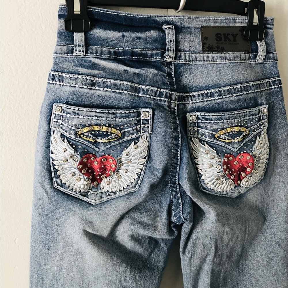 Sky Embroidered Wing Jeans 5/6 - Picture 2 of 5